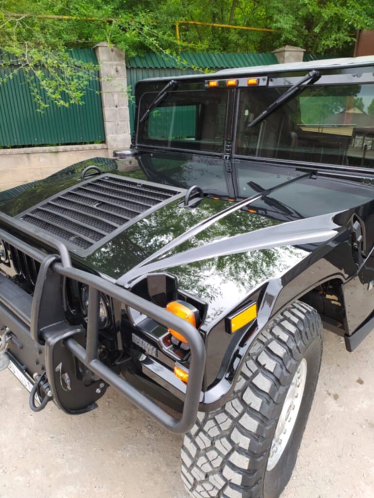 HUMMER H1
